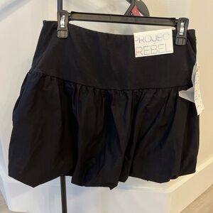 Black Women’s Bubble Mini Skirt. NWT Size L